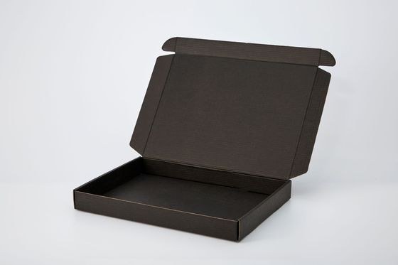 Siyah Nakliye Gömülü Karton Nakliye Kutusu Katlanabilir Kağıt Baskı