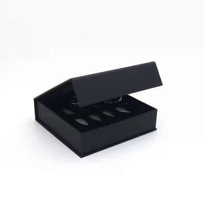 Caja de embalaje cosmético en relieve para prensas de lujo en uñas