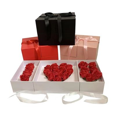 Boîte cadeau à fleurs à valentines réutilisable, boîte de mariage en carton pliable