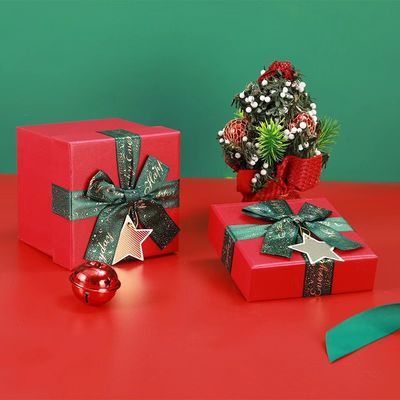 오래 지속되고 견고한 크리스마스 및 발렌타인 데이 선물 화려한 포장 상자 반짝이는 또는 매트 라미네이션