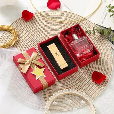 Caja de embalaje de regalo de Navidad y San Valentín de lujo con laminación brillante o mate